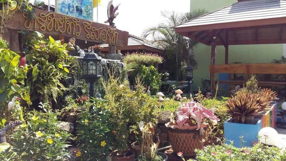 Subtawee Resort Surat Thani Exterior photo